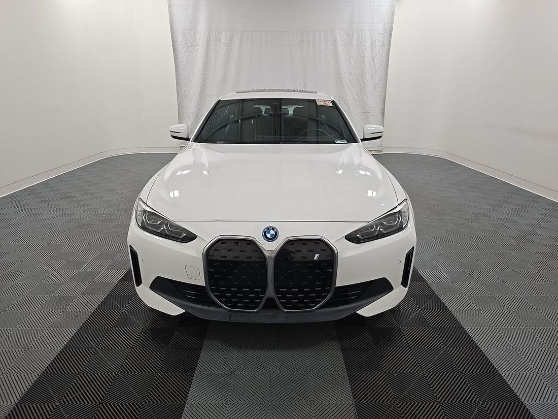 2024 BMW eDrive35