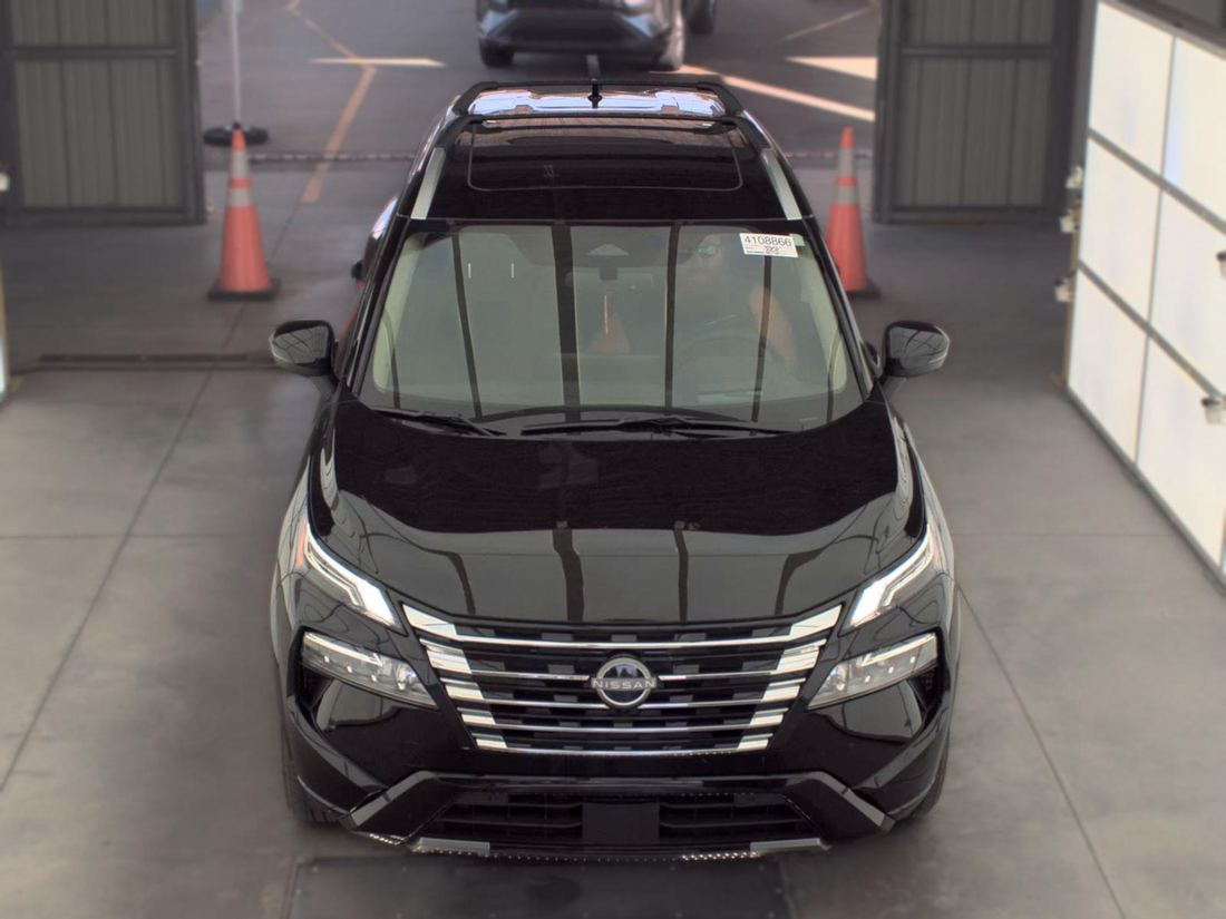 2026 Nissan Platinum