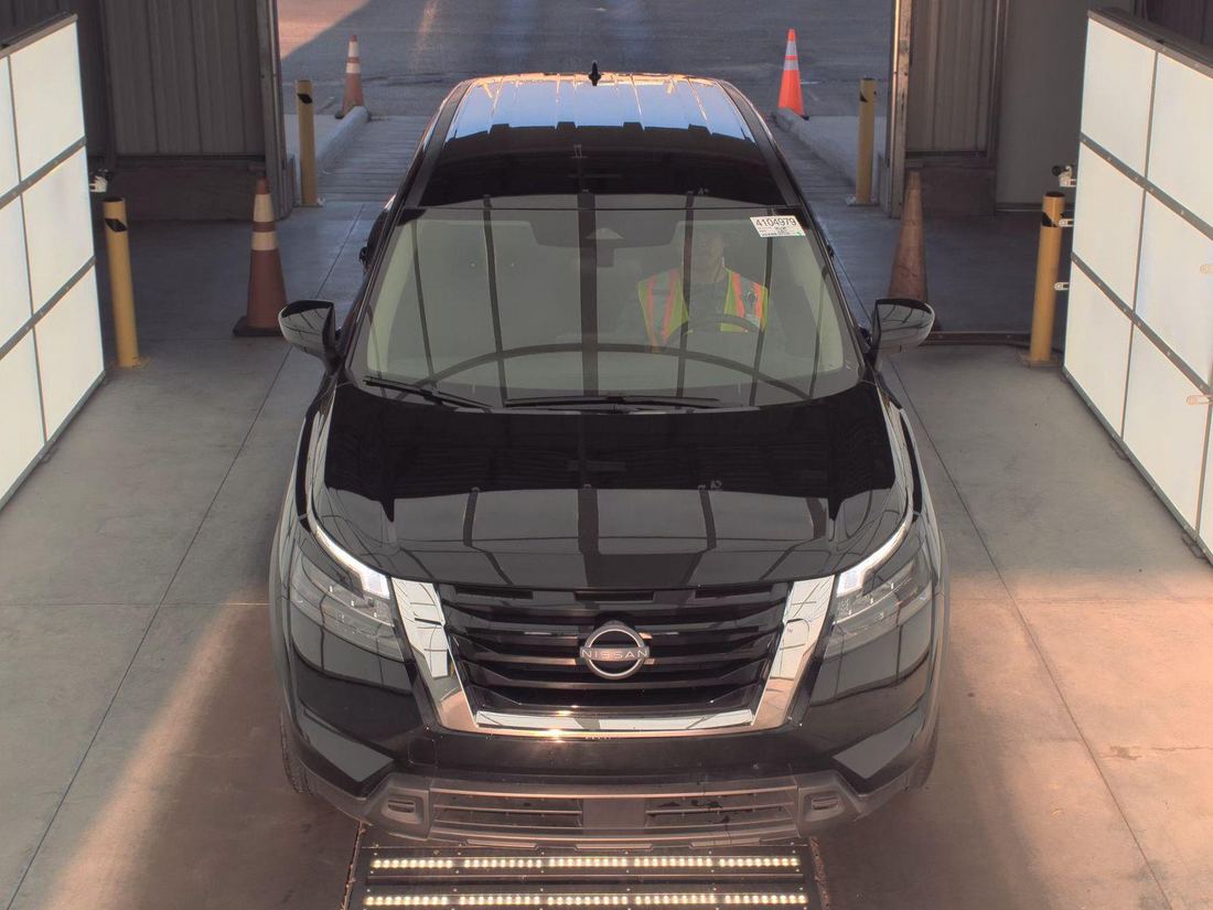 2025 Nissan S